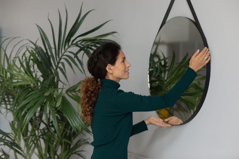 Valance Hanging Service